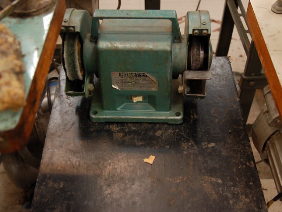 ハート型の漉いた革