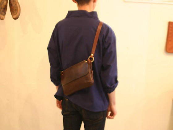 サンプルボディバッグ