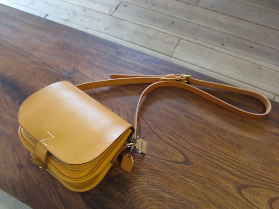 ショルダーバッグ(B-31)