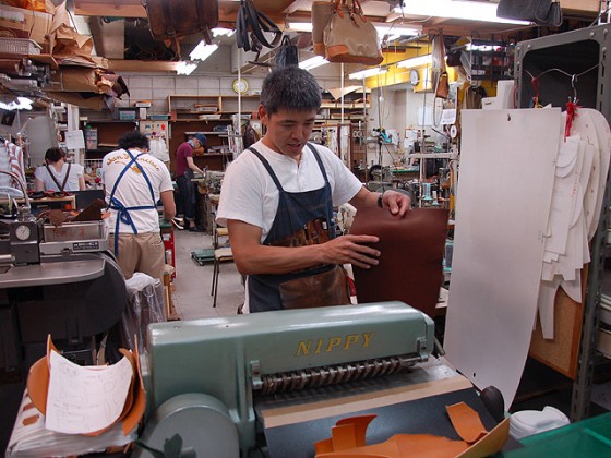 バンドカッターと鈴木