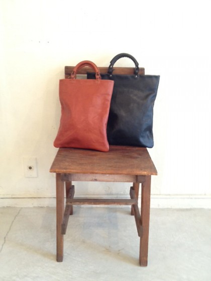 ユーフラテのサンプル鞄たち