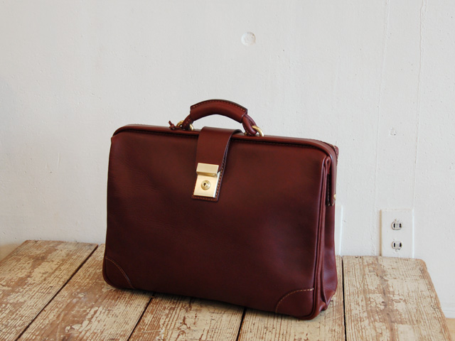 サンプルダレス