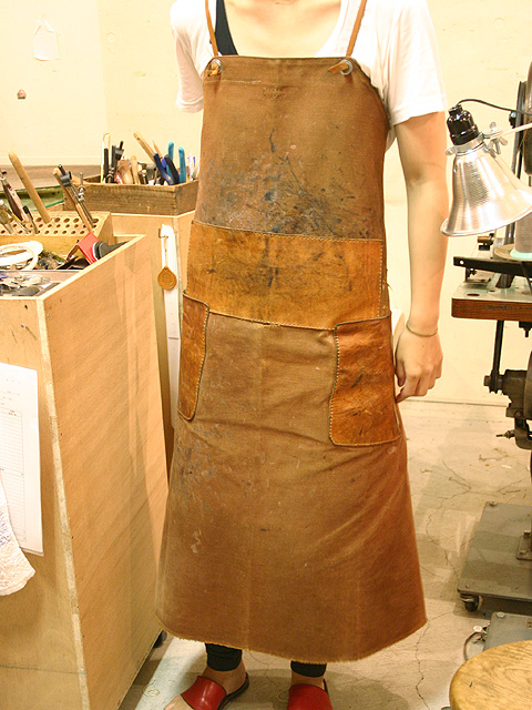 マリさんのエプロン