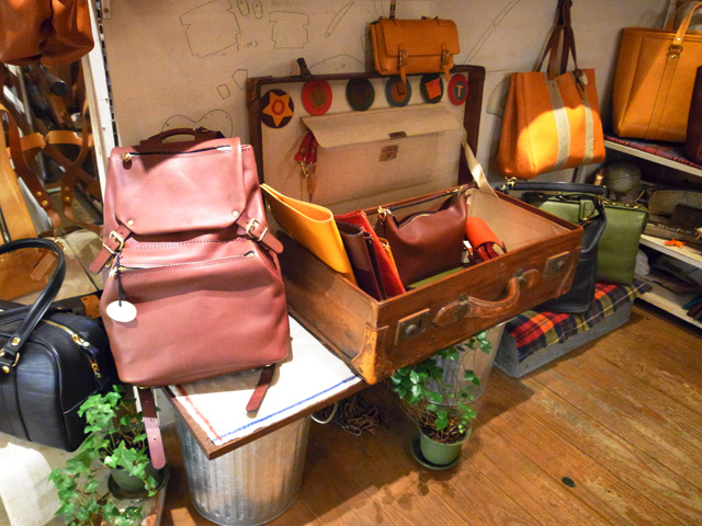 アウトレットもあります