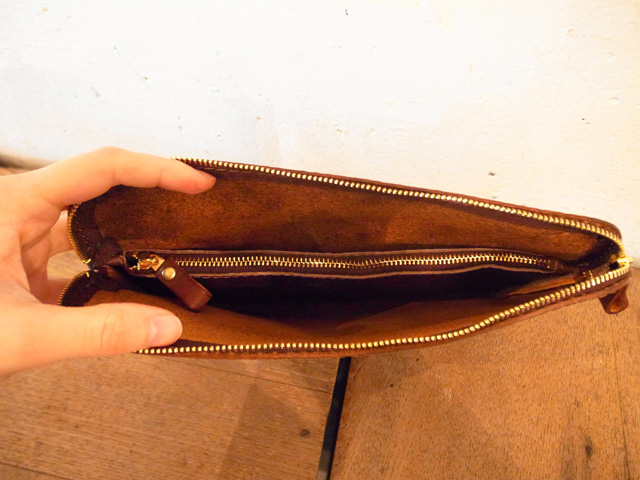 ハバナポーチ中身