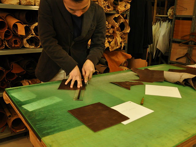 Organ作り手 裁断