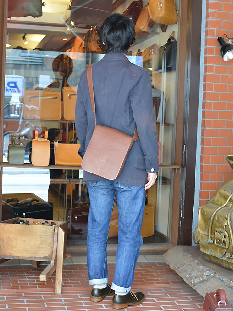 縦型ソフトショルダーバッグ