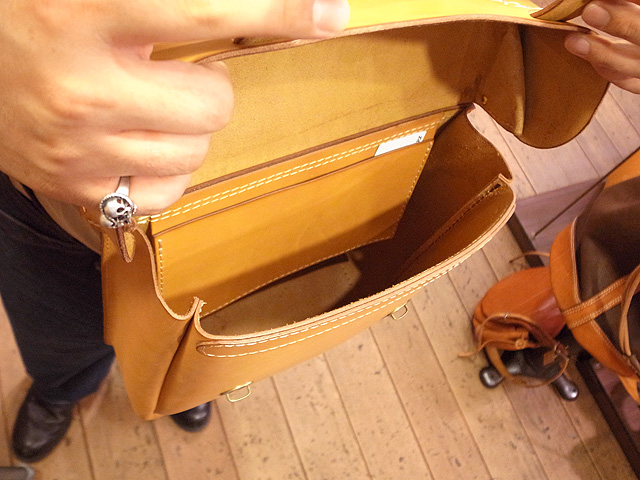 B-85(ショルダーバッグ) 内ポケット