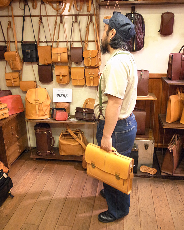 B-19(ビジネスバッグ) 手持ち