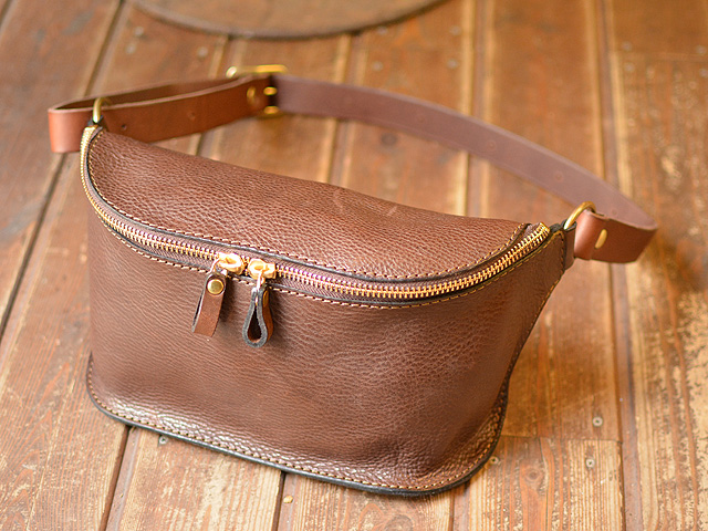 2ピース立体ボディバッグ チョコ