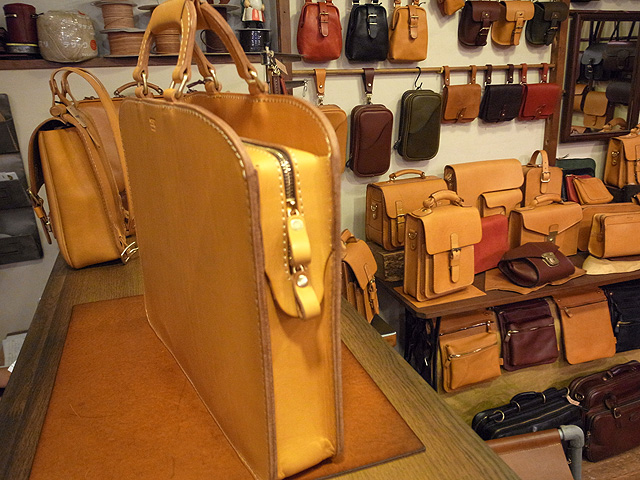 J-14(ビジネスバッグ) 側面