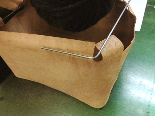 革のマルチボックス 鉄芯