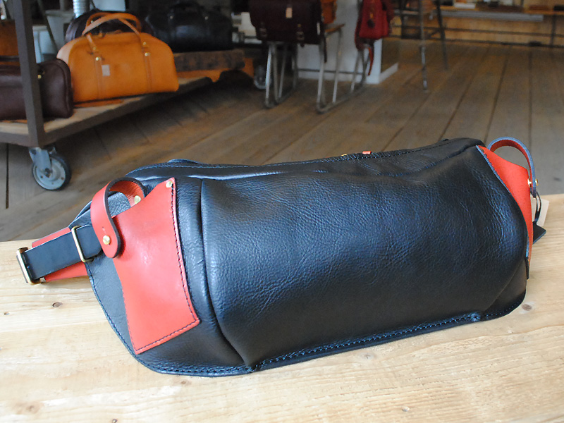 ボディバッグ特別仕様