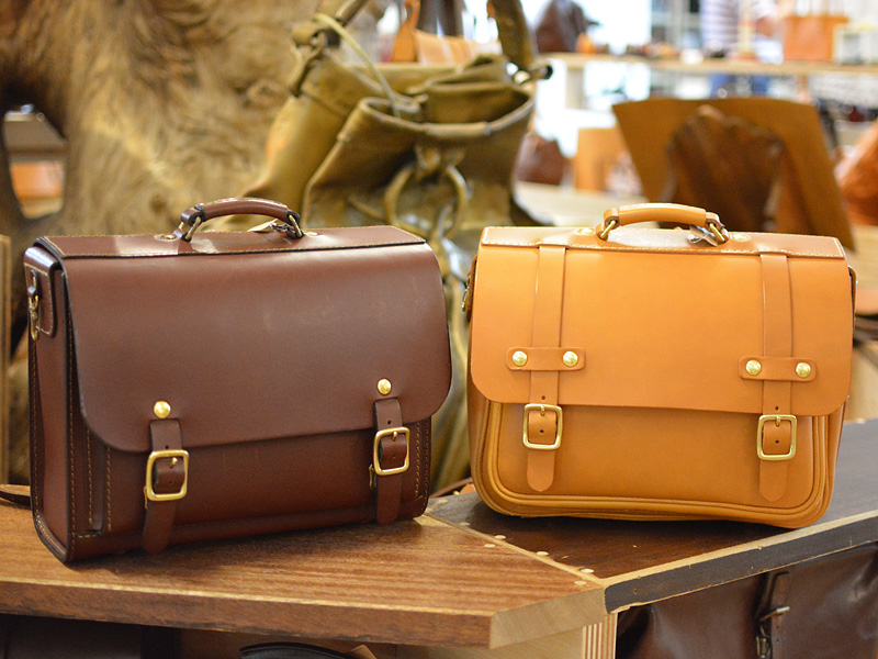 横型ランドセル二型