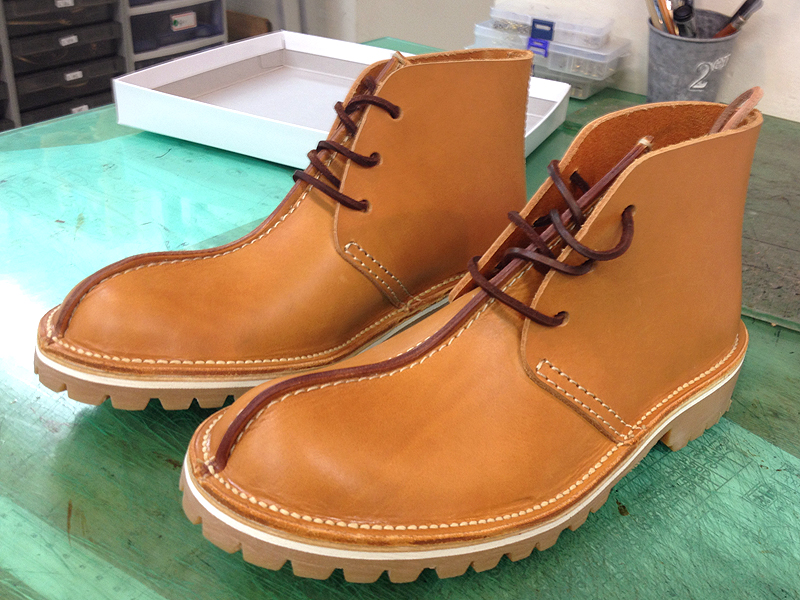 新品のキャメル!