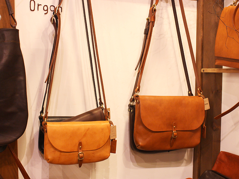 Organのショルダーバッグや