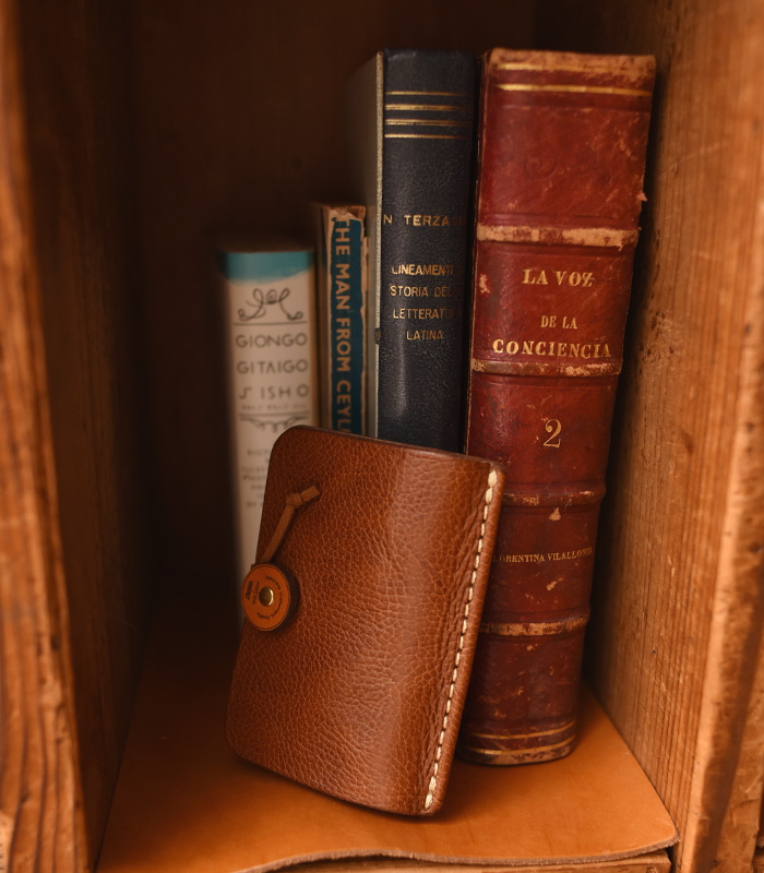 BOOK CARDCASE 本のイメージ