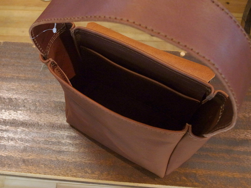 食パンバッグ 内ポケット