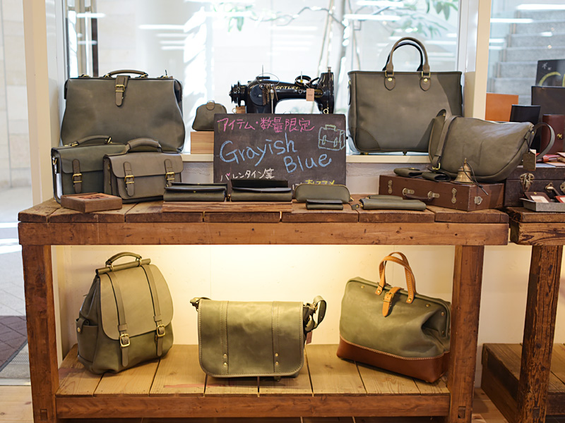 グレイッシュブルー 集合