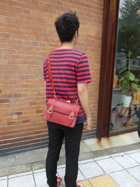 作り手:小松作 「ジャバらっぐ」男性着用