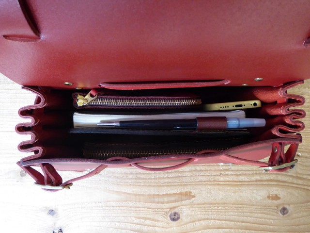 作り手:小松作 「ジャバらっぐ」オープン