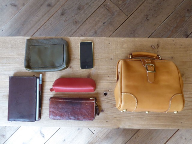 スタッフ:浦西作 「コロリンショルダー」収納例