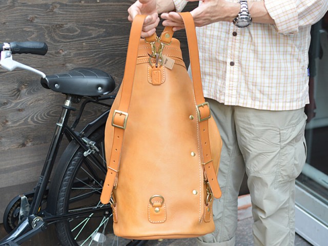 旅モノ「Long way ボンサック」 リュック後面