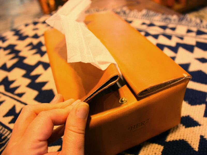 写真⑧バネホック