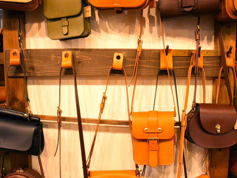 写真⑥店内展示のようす