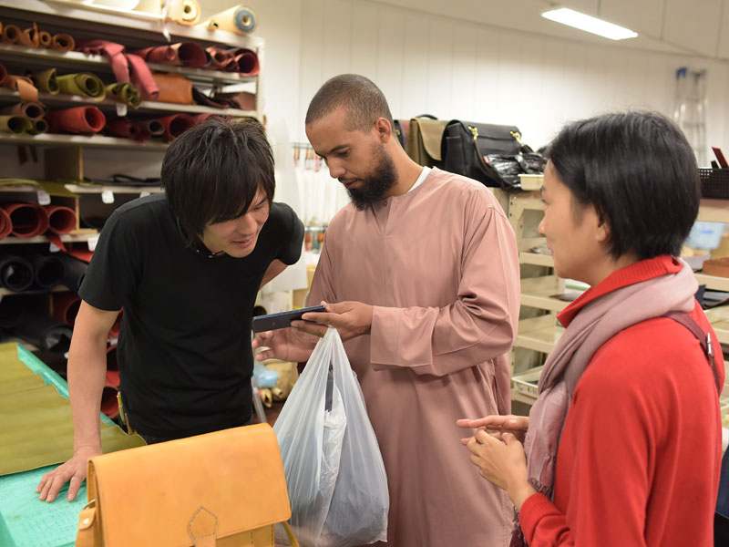 モロッコ革職人