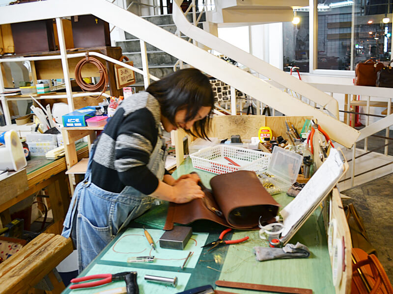 大阪店 作り手:小松