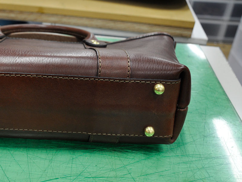 松本の2wayトート 底鋲