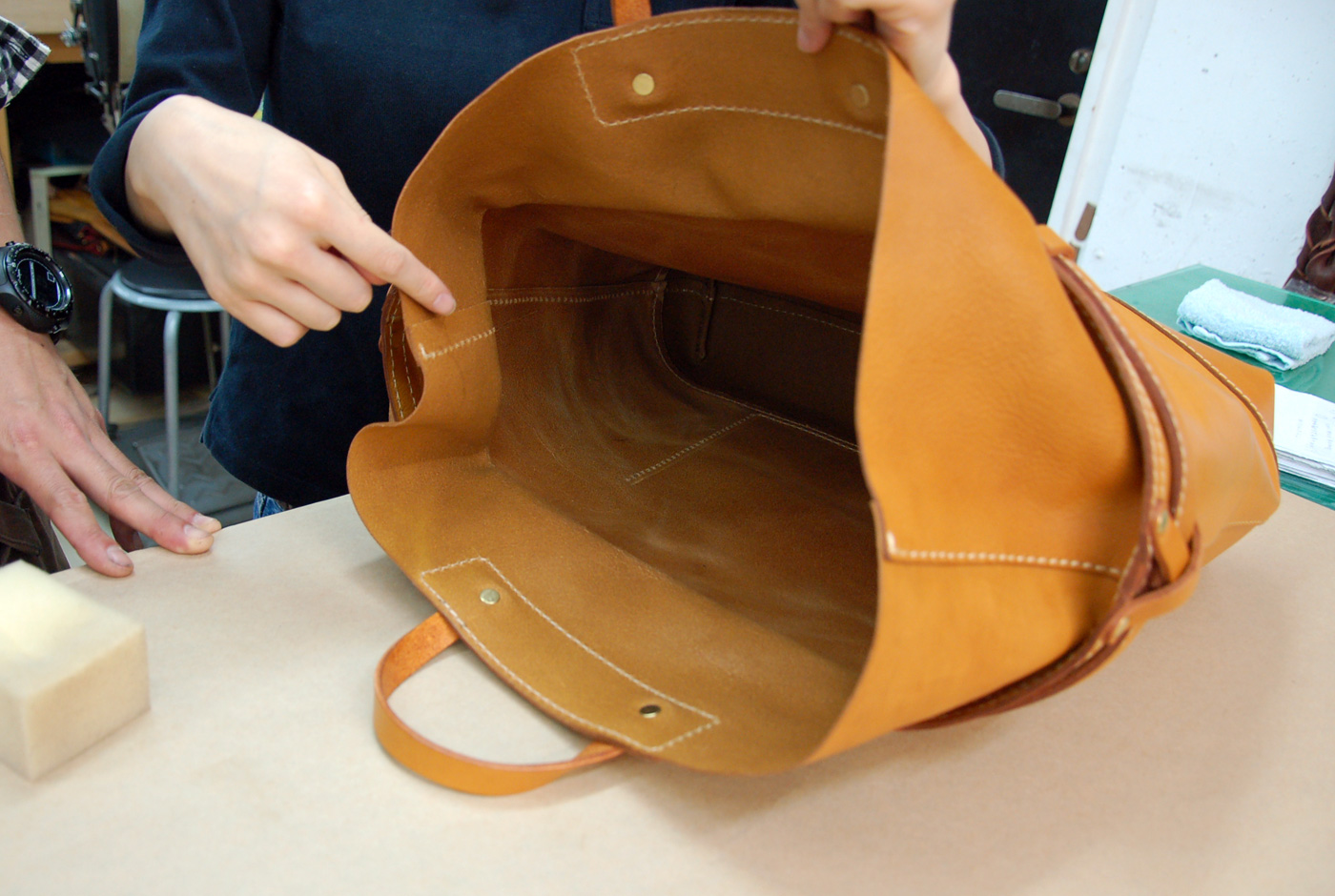 革の床面(裏面)について