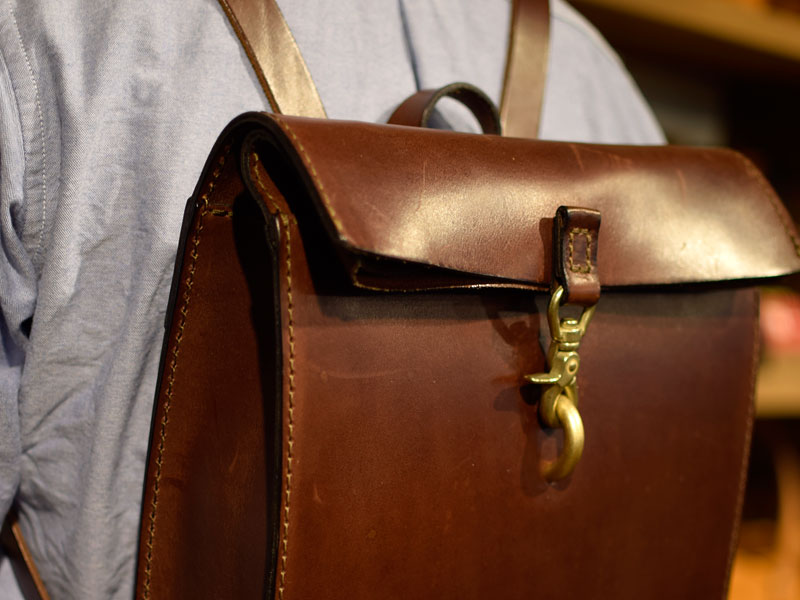 草間愛用中のパイプリュック エイジング