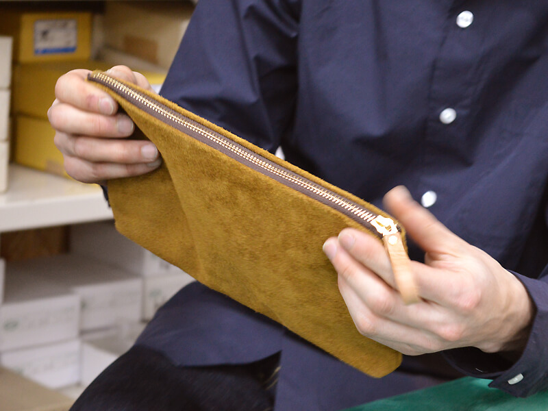 そっちのポーチ