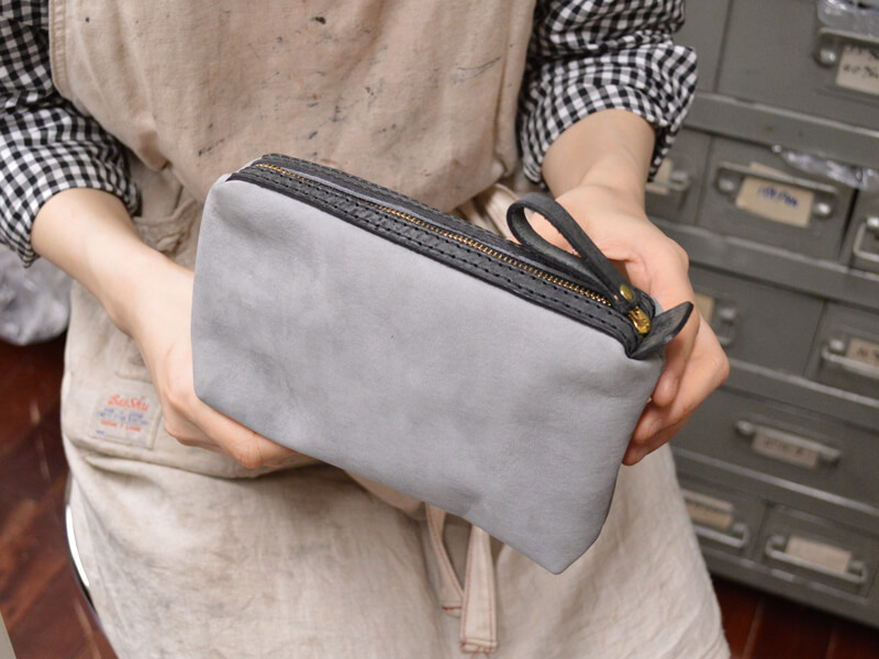 こっちのポーチ