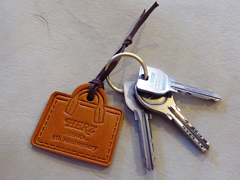 大阪店5周年記念タグ