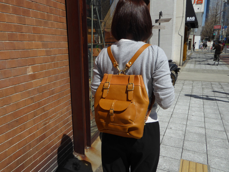 サンプルリュック 着用