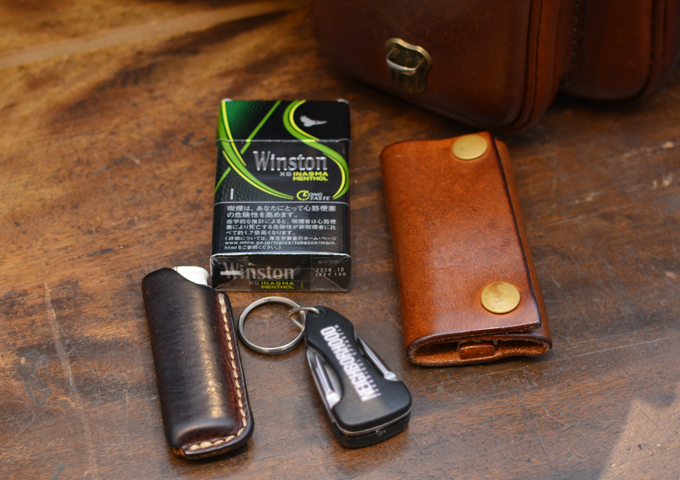 スタッフ愛用品:2ポケット・ハードショルダーバッグ(CK-25) 愛用方6