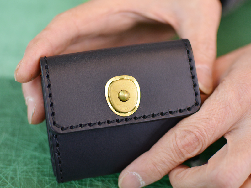 作り手:永崎 小銭入れ 亀の甲ホック