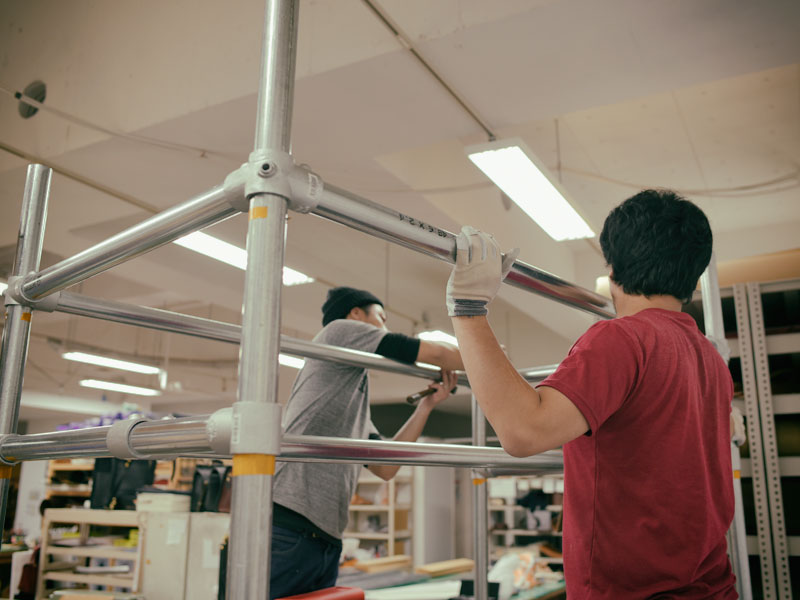 単管パイプ工作風景9