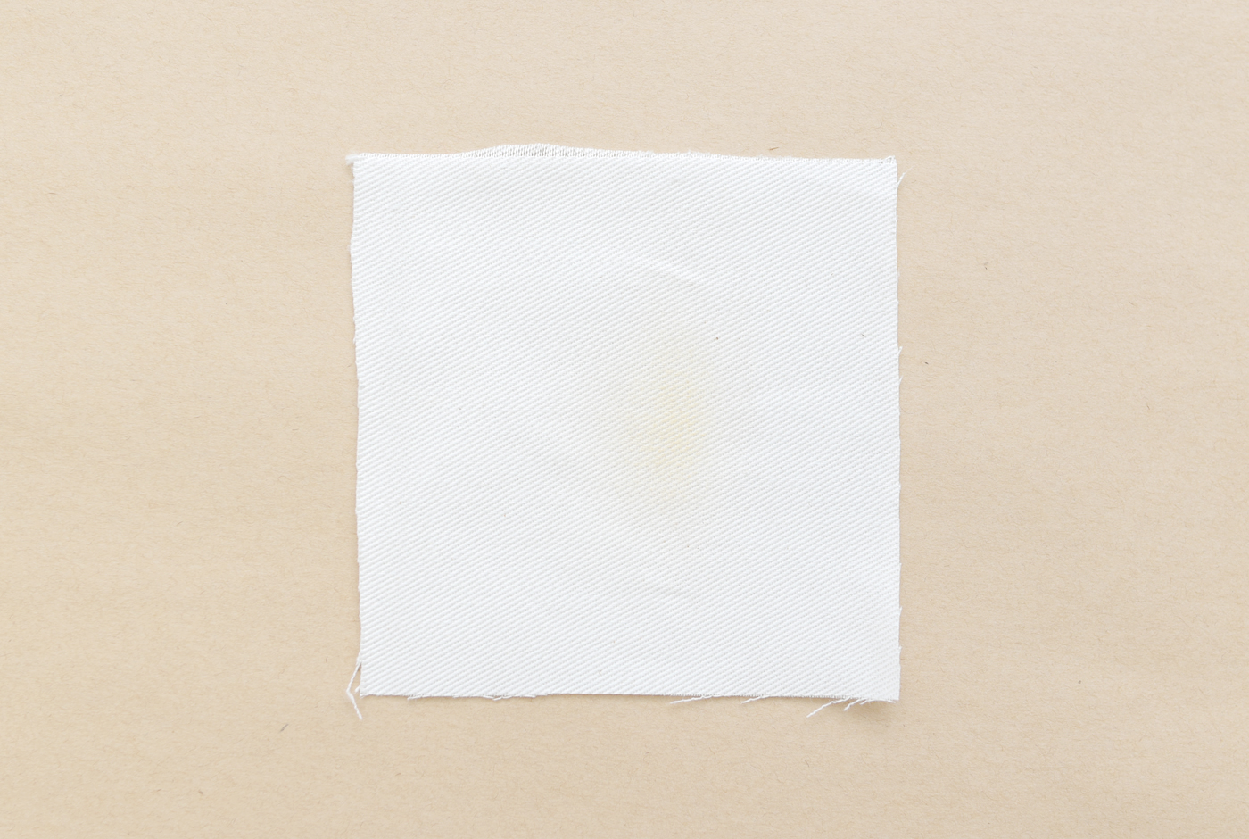 HERZなんでも実験室Vol.2　色落ち＆色移り