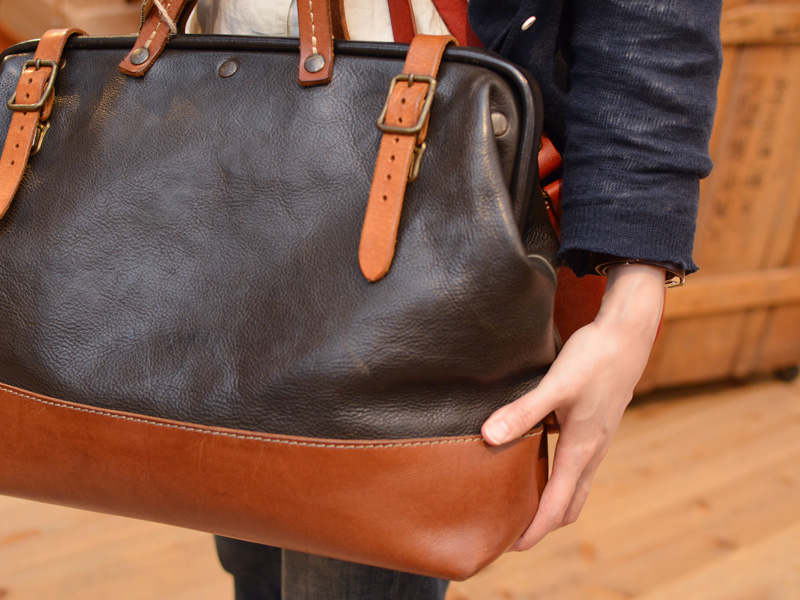 ボストンバッグ 艶