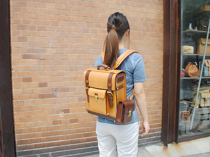 ガロンリュック(R-100) 特別仕様着用