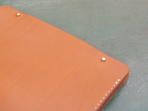 作り手:ナカムラのタブレットケース