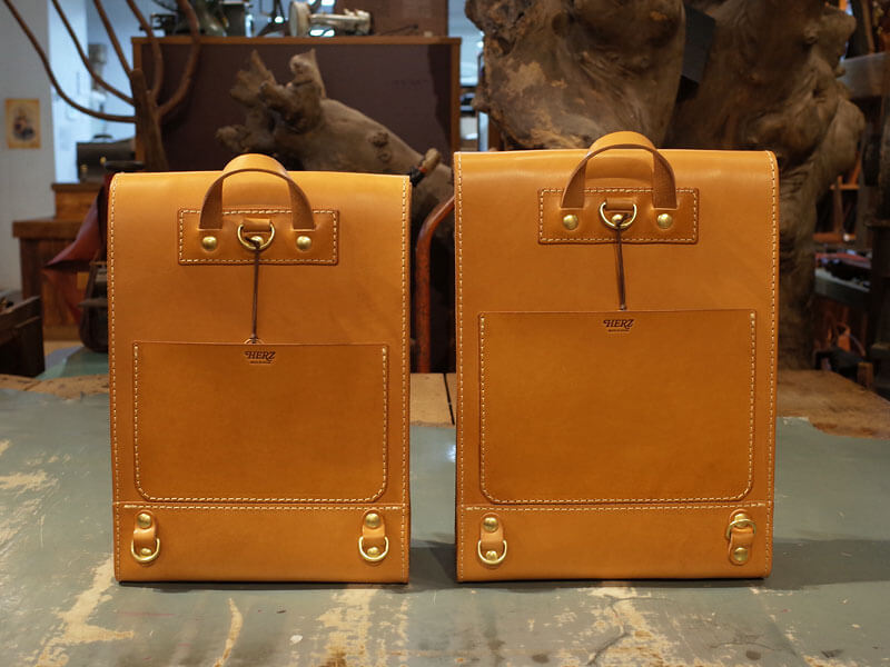 パイプリュック 後面ポケット