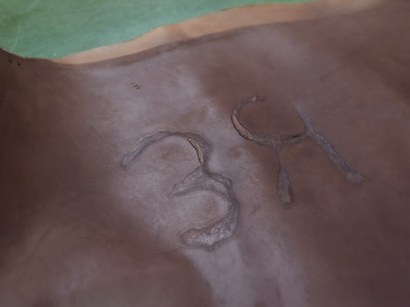 焼印鞄を本店でも大放出しちゃいます!!