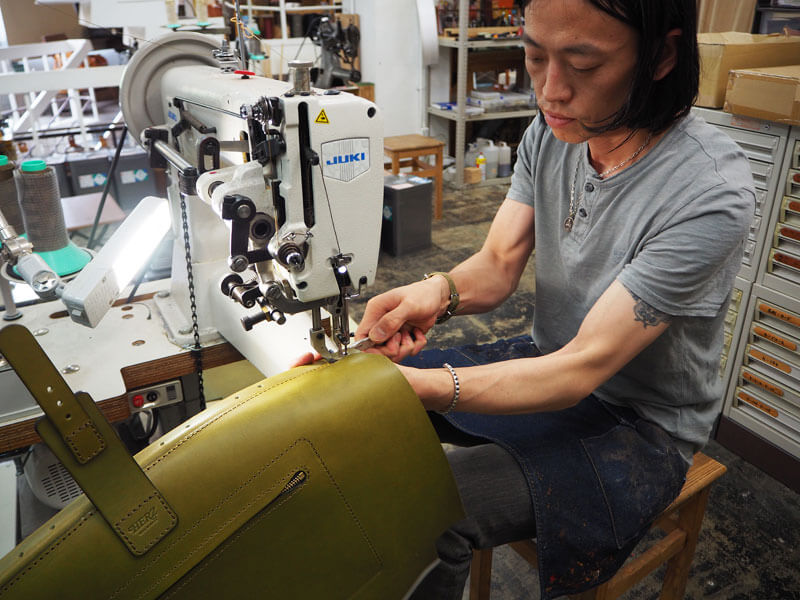 大阪店 制作風景