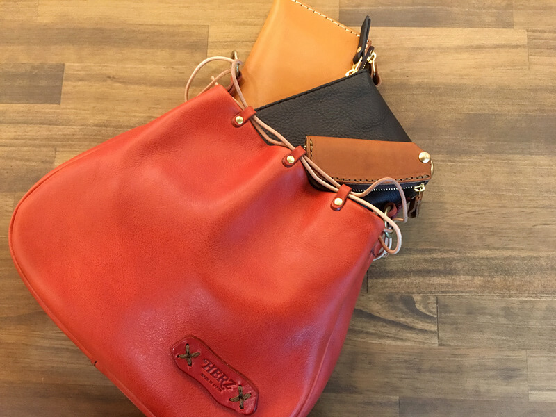 革製巾着袋(信玄袋)収納例