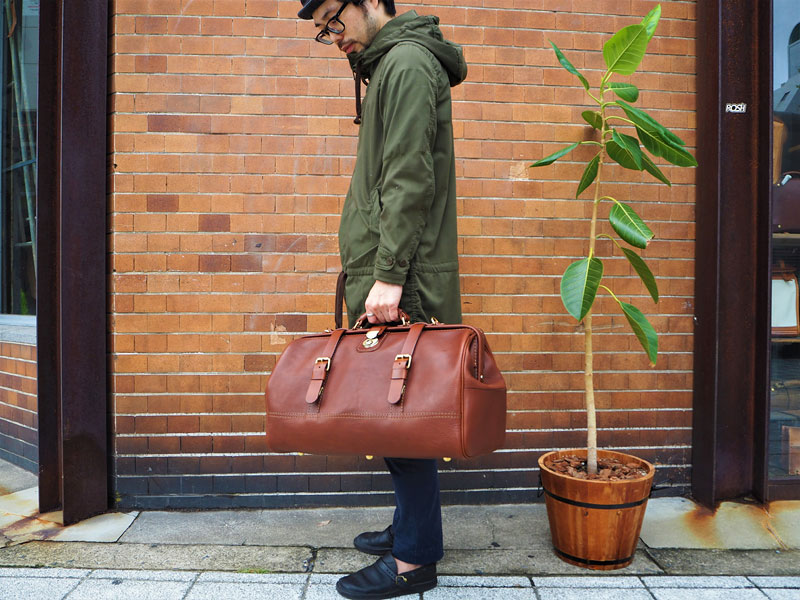 口枠ボストンバッグ(V-103) 極厚スターレバージョン手持ち